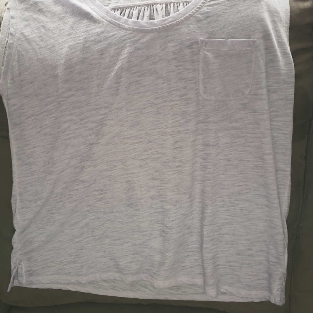 Woman's very light purple tee shirt